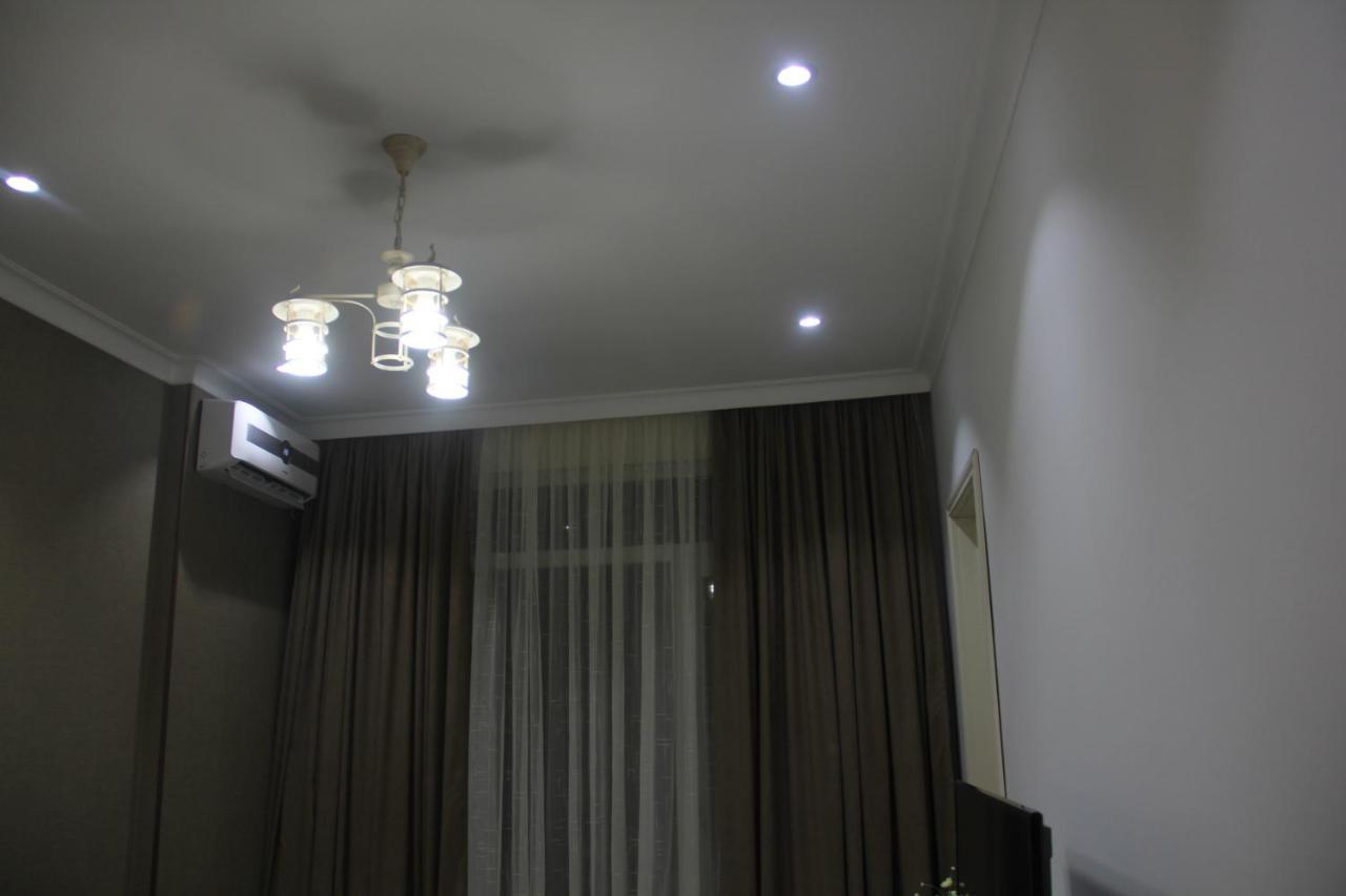 Batumi-Cozy Apartment Esterno foto